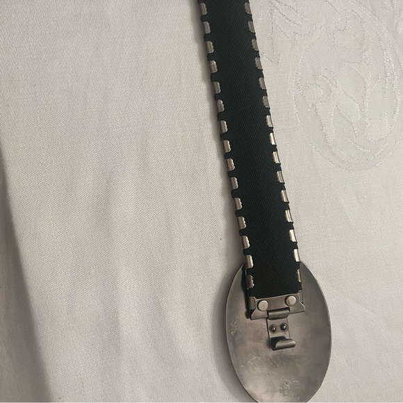 Brighten Belt - Picture 3 of 4